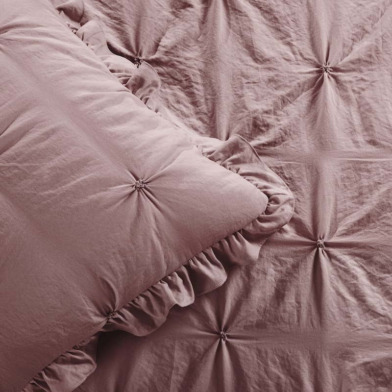 The Gray Barn Lazy Acres Pintuck Ruffle Skirt Bedspread Set