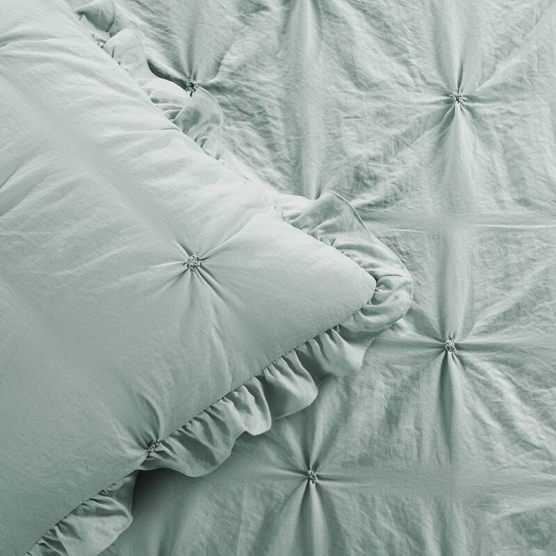 The Gray Barn Lazy Acres Pintuck Ruffle Skirt Bedspread Set