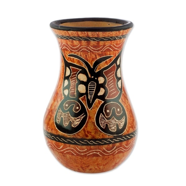 Selling Hand Made Vase from Costa Rica