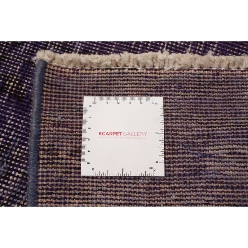 Hand-knotted Color Transition Purple Wool Rug - 5'9" x 9'1"/5'9 x 9'1