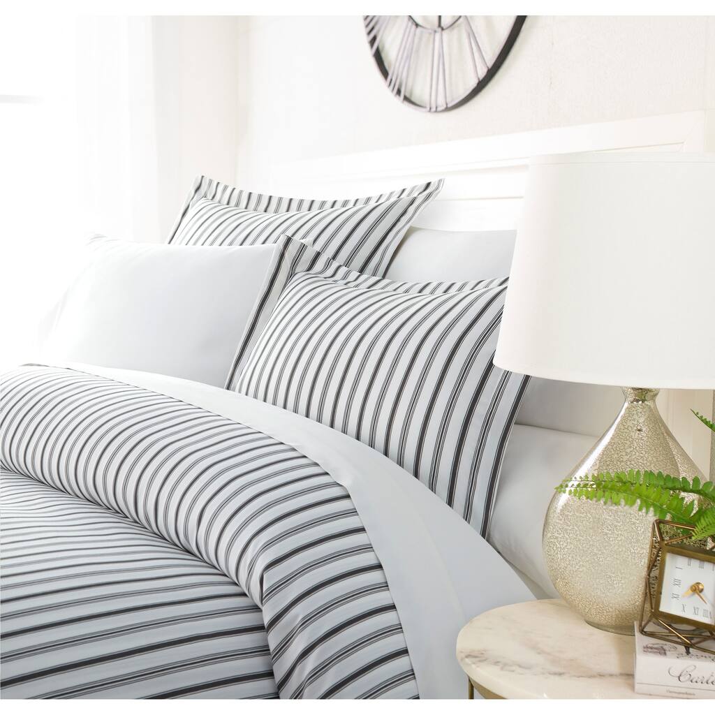 Luxury Shifting Stripes Duvet Cover Set