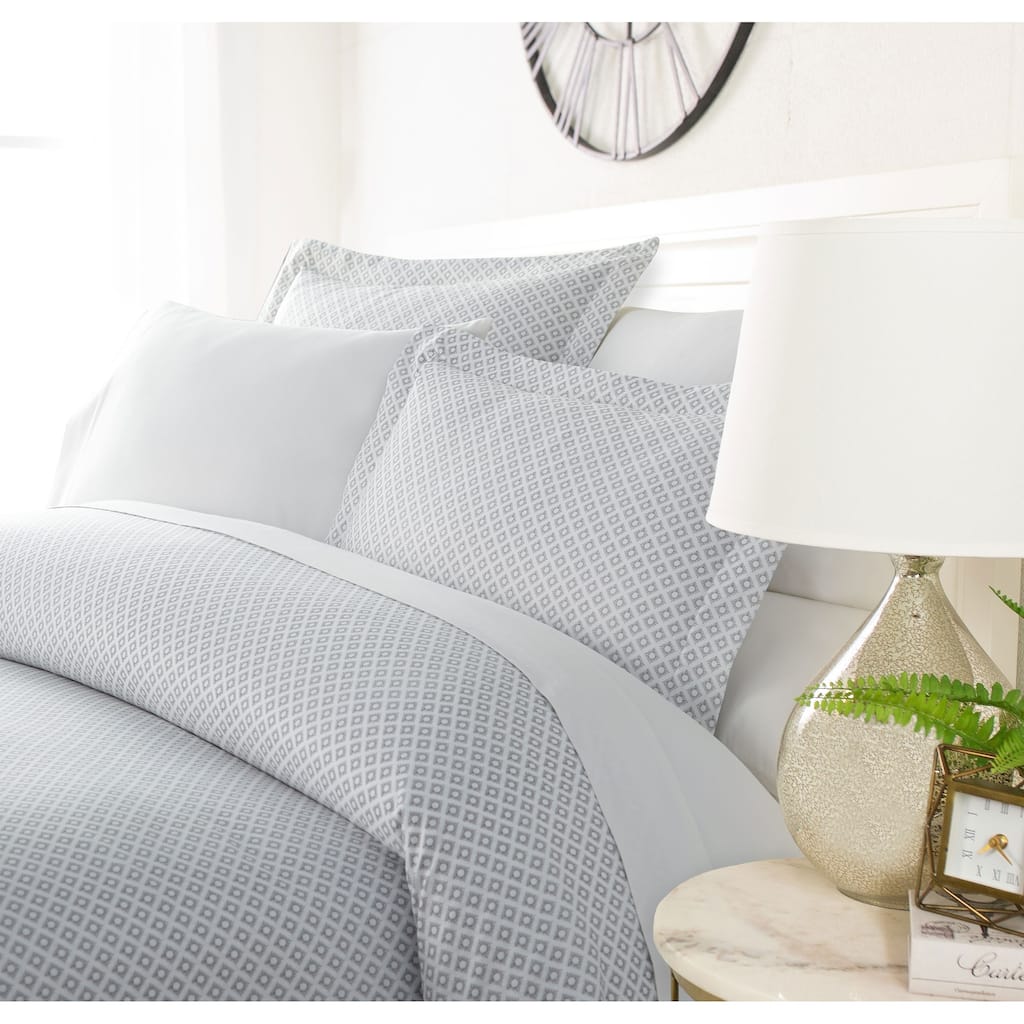 Luxury North Star 3 Piece Duvet Cover Set by Simply Soft