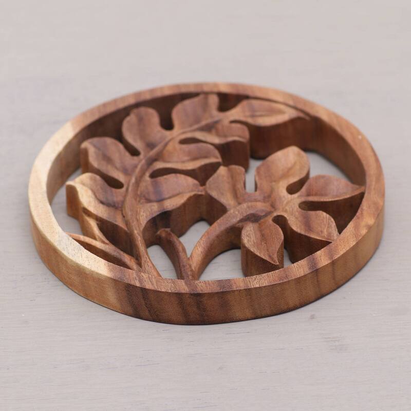 Handmade Fern Wood relief panel (Indonesia) - 1" H x 7.75" Diam