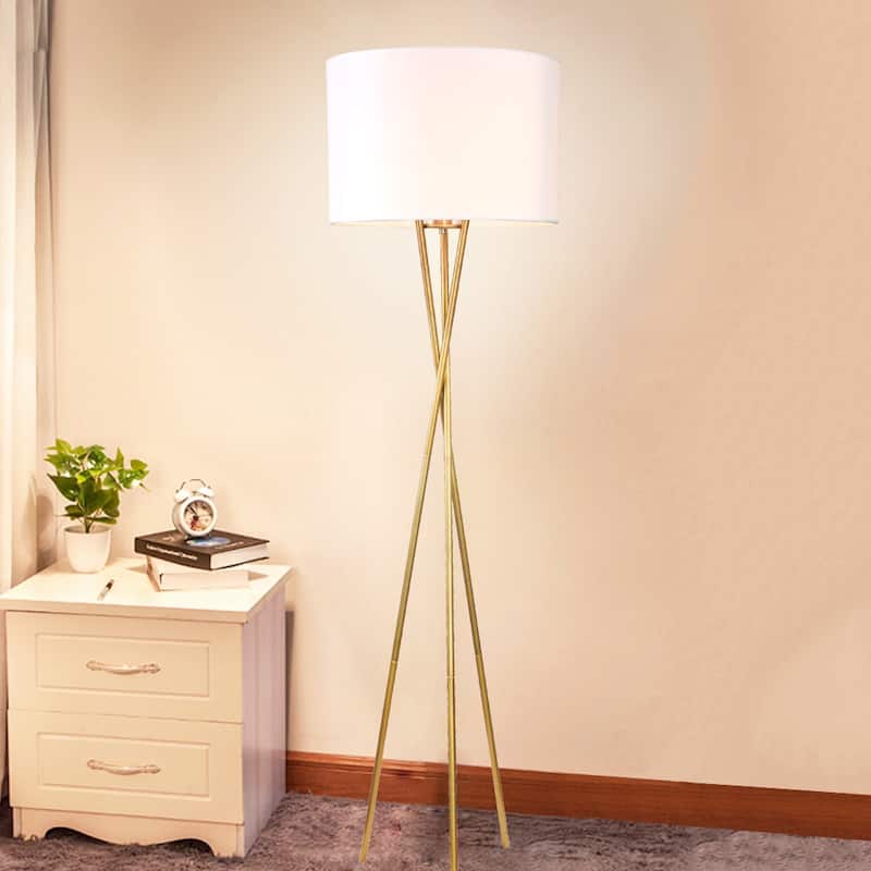 Yaram Polished Brass 1-light Floor Lamp