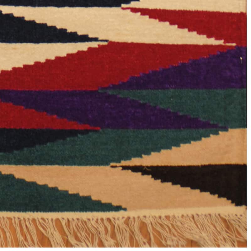 Handmade One-of-a-Kind Chenille Flatweave Rug (India) - 2'6 x 4'