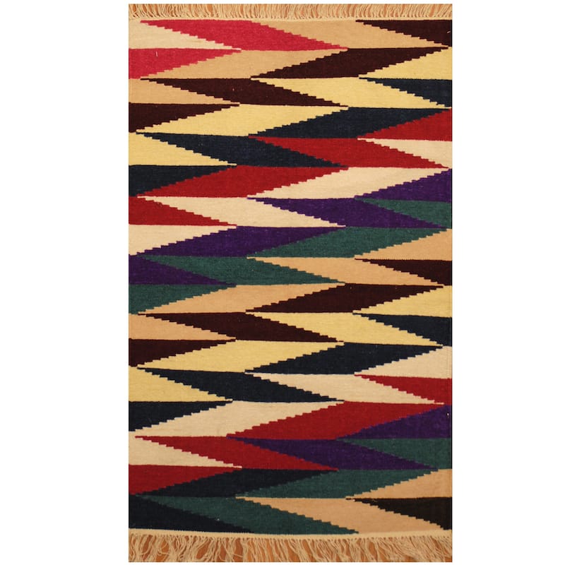 Handmade One-of-a-Kind Chenille Flatweave Rug (India) - 2'6 x 4'