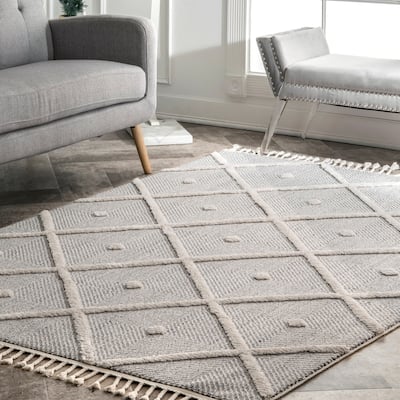 Brooklyn Rug Co Casual Geometric Tiles Tassel Quentin Area Rug