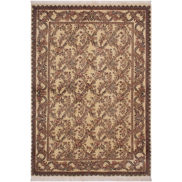 Cris cross Pak-Persian Branda Ivory/Rust Wool Rug (6'3 x 9'1) - 6'3" x 9'1"