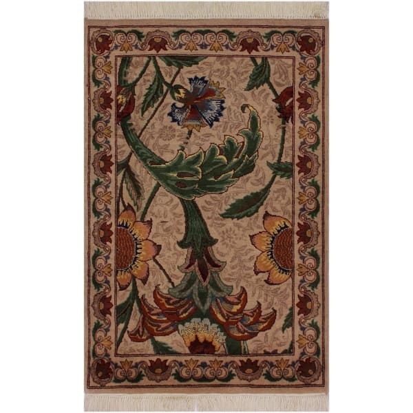 slide 2 of 7, Azeem Pak-Persian Charline Tan/Green Wool Rug (2'0 x 3'2) - 2'0" x 3'2"