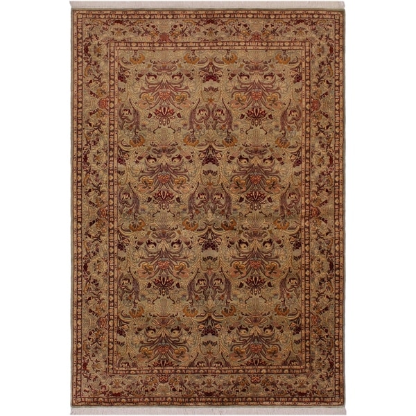 Pak-Persian Evelin Lt. Green/Red Wool Rug (6'1 x 9'4) - 6'1" x 9'4"