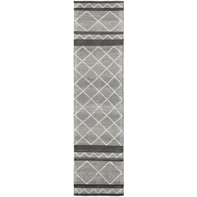 Liora Manne Artista Diamond Stripe Indoor/Outdoor Rug - 24" x 8' Runner - Grey