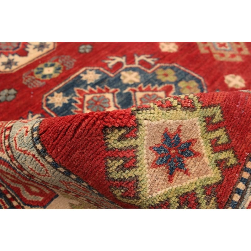 Hand-knotted Finest Gazni Cream, Copper Wool Rug - 4'10 x 6'8/4'10" x 6'8"