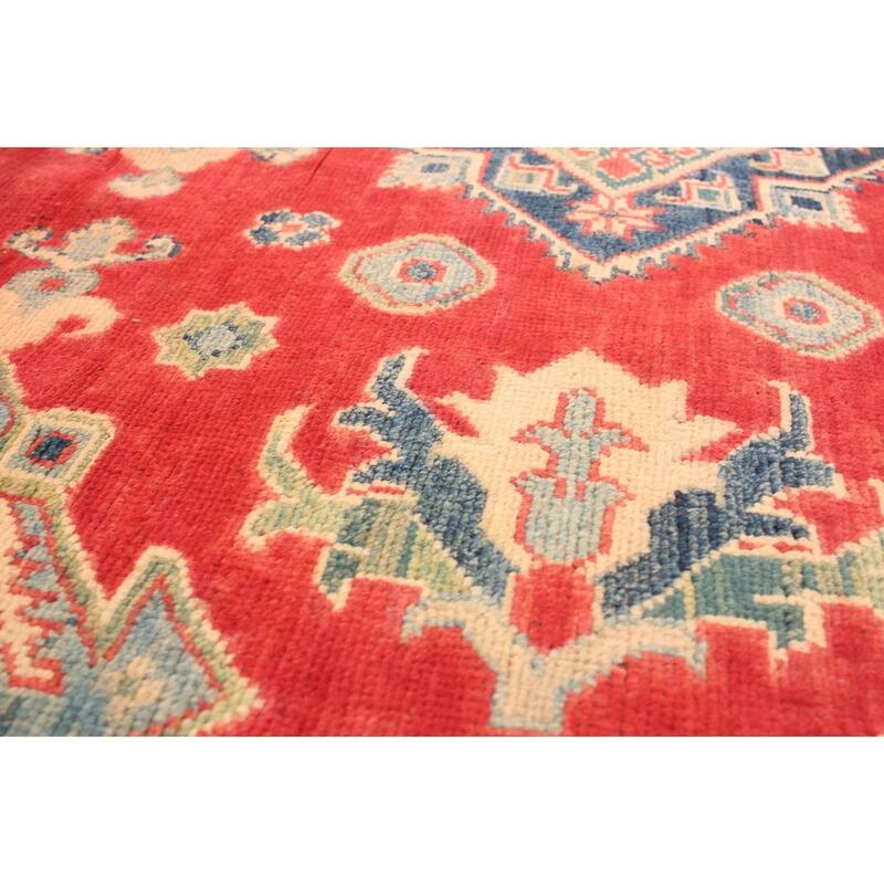 Hand-knotted Finest Gazni Red Wool Rug - 4'10 x 6'6/4'10" x 6'6"