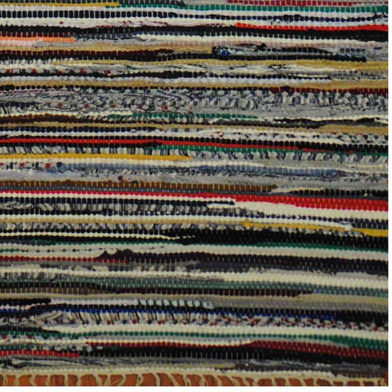 Handmade Wool Kilim (India) - 4' x 6'