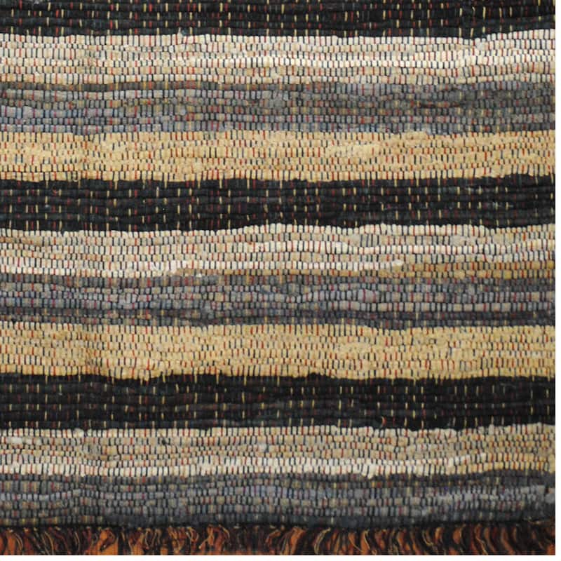 Handmade Wool Kilim (India) - 4' x 6'
