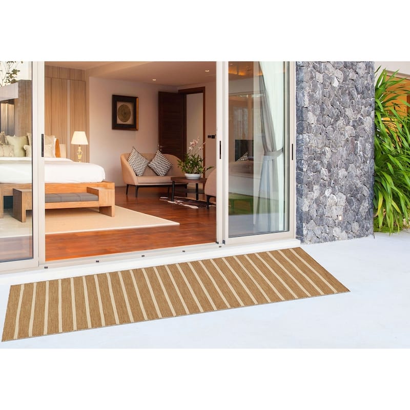 Liora Manne Sorrento Pinstripe Indoor/Outdoor Area Rug