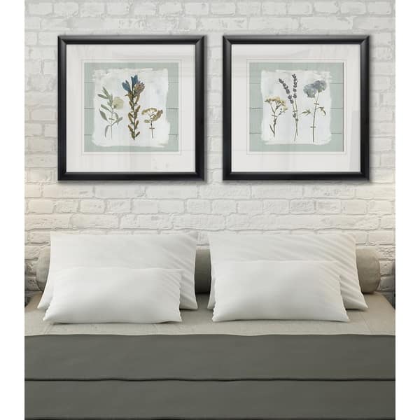 Shop Wexford Home Pressed Flowers On Shiplap I Framed Set Free