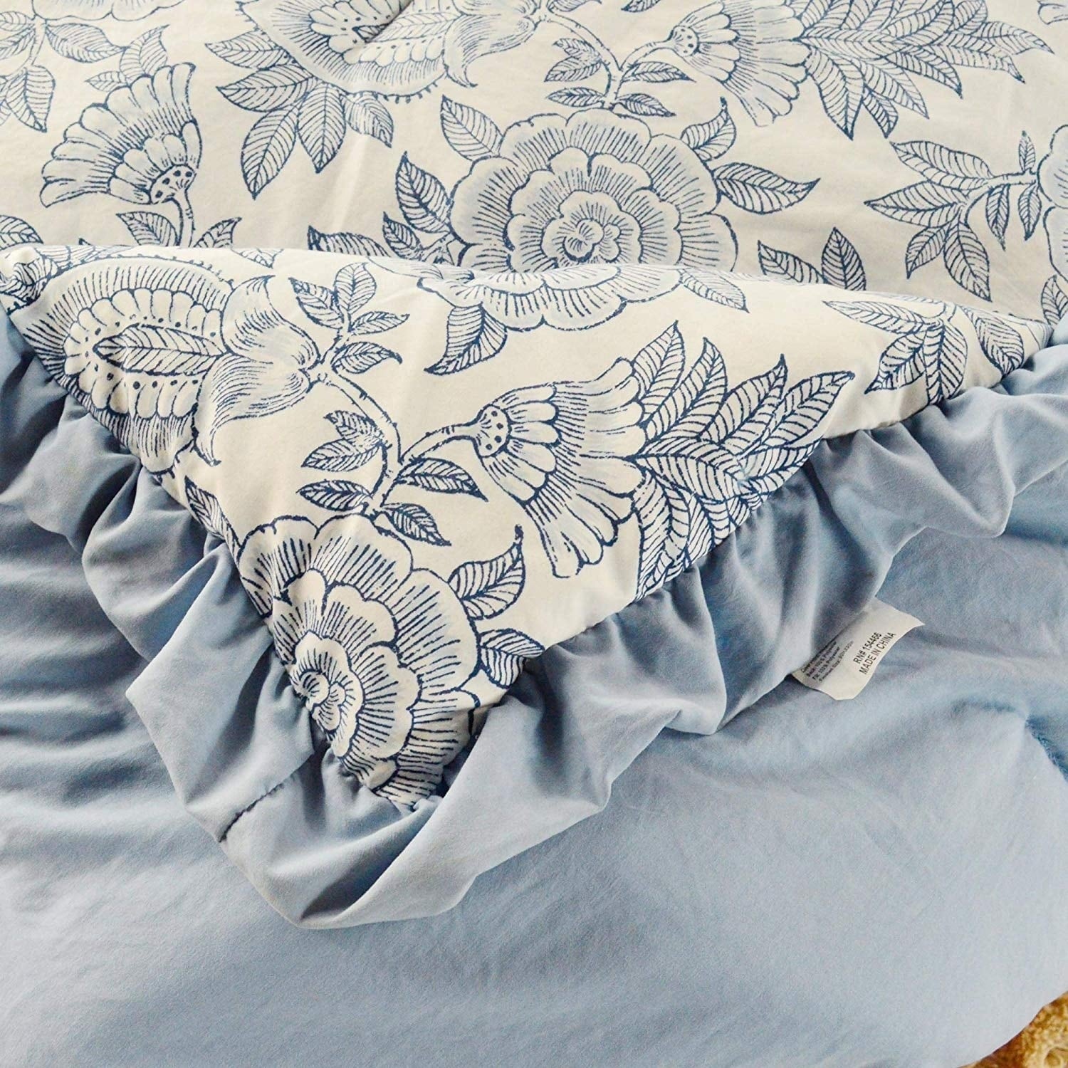 KASENTEX Comforter Set - Floral Printed Bedspread - Ruffled Edge Trim, Microfiber Soft and Plush