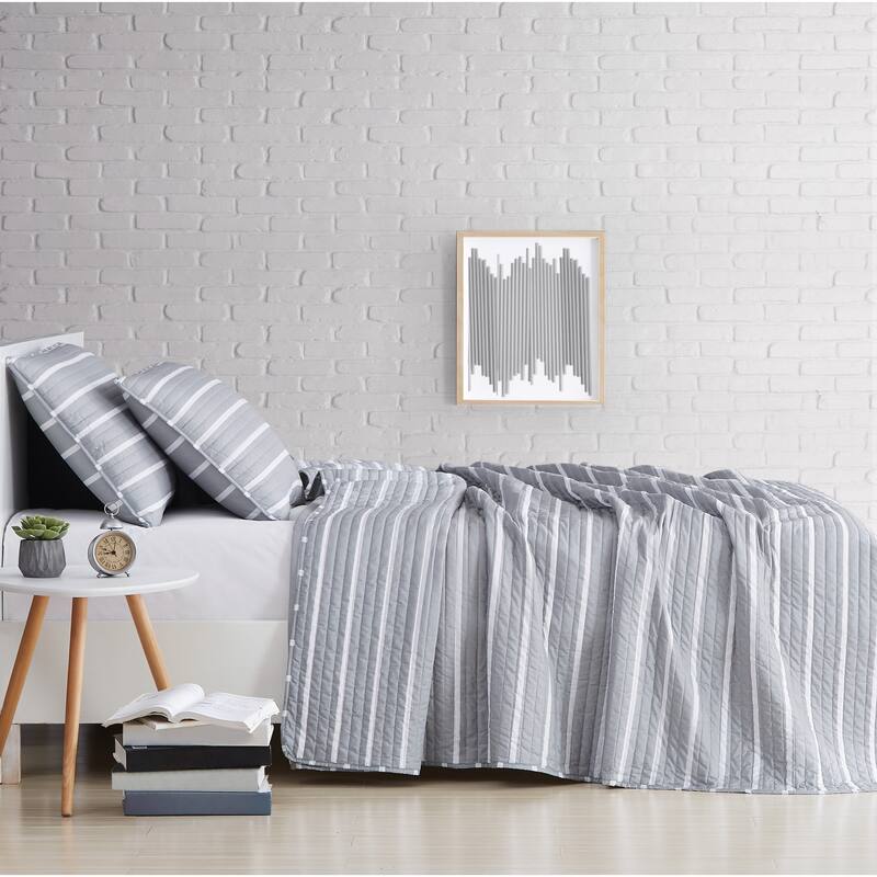 Carson Carrington Tomterna Stripe 3-piece Quilt Set