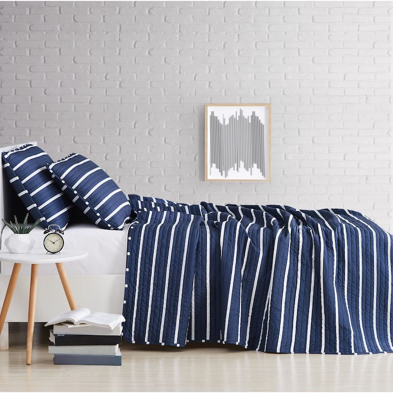 Carson Carrington Tomterna Stripe 3-piece Quilt Set