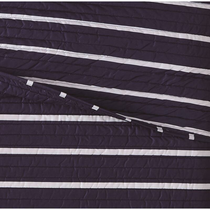 Carson Carrington Tomterna Stripe 3-piece Quilt Set