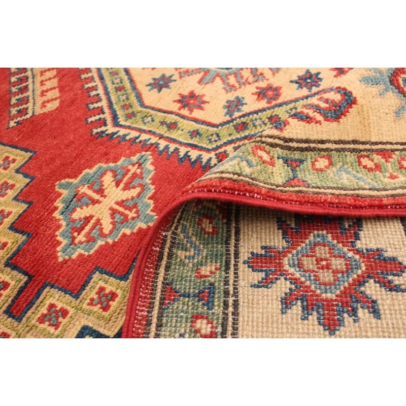 Hand-knotted Finest Gazni Copper Wool Rug - 4'11" x 6'5"/4'11 x 6'5