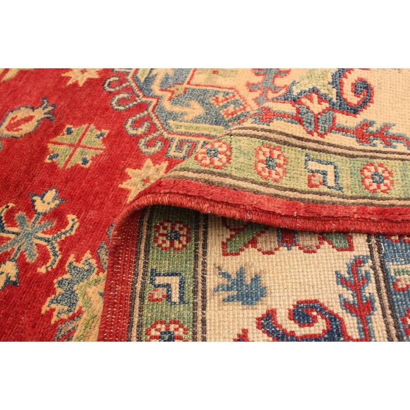 Hand-knotted Finest Gazni Red Wool Rug - 5'1 x 6'7/5'1" x 6'7"