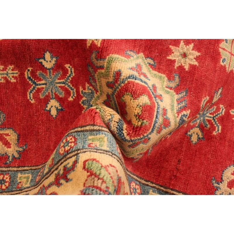 Hand-knotted Finest Gazni Red Wool Rug - 5'1 x 6'7/5'1" x 6'7"