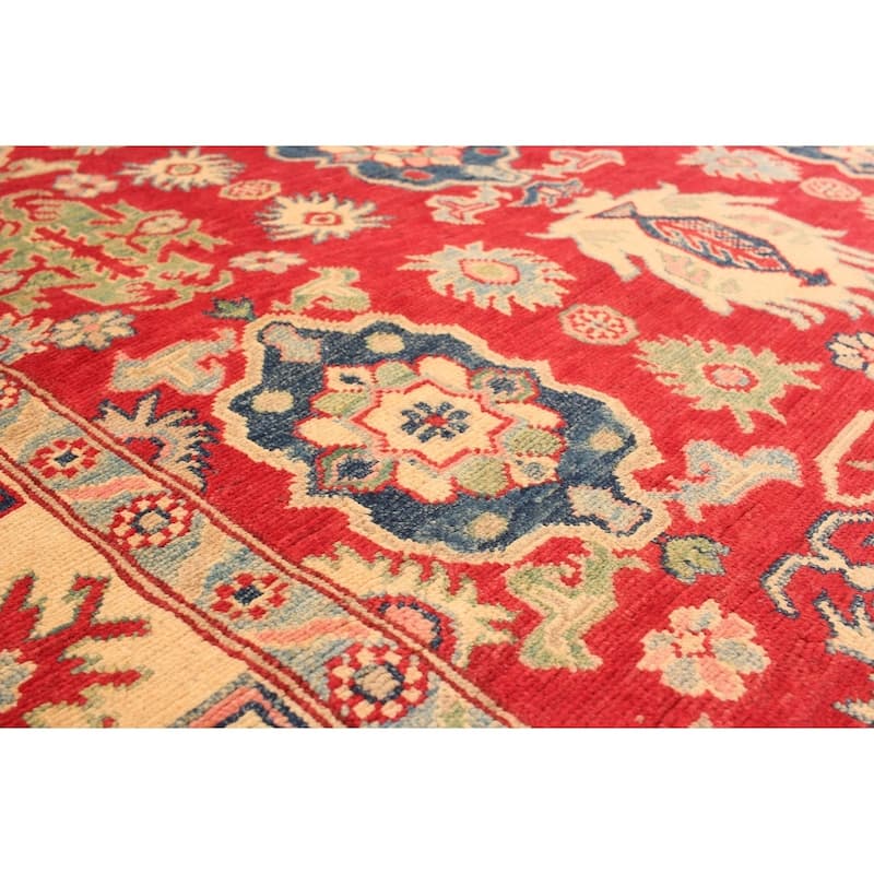 Hand-knotted Finest Gazni Red Wool Rug - 5'2 x 7'4/5'2" x 7'4"