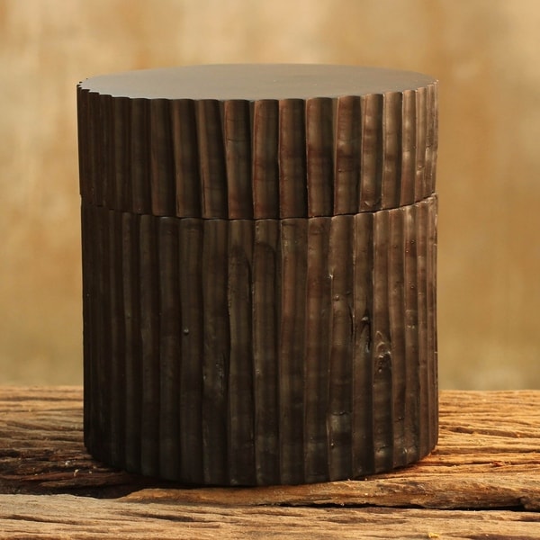 Handmade Ruffle Mango wood box(Thailand)