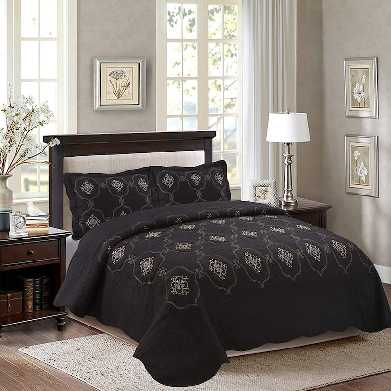 Porch & Den Heceta Embroidered 3-piece Bed Coverlet Set - Queen - Black