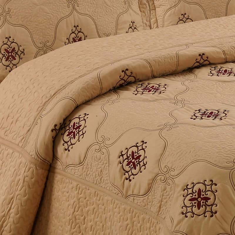 Porch & Den Heceta Embroidered 3-piece Bed Coverlet Set