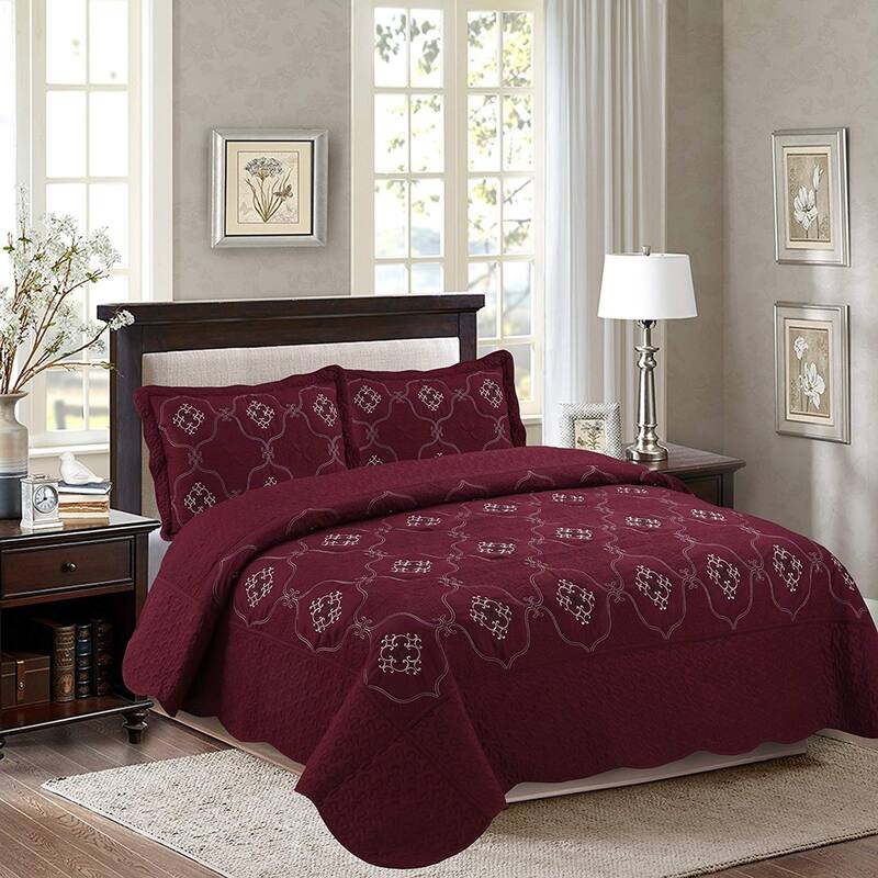 Porch & Den Heceta Embroidered 3-piece Bed Coverlet Set - Queen - Burgundy
