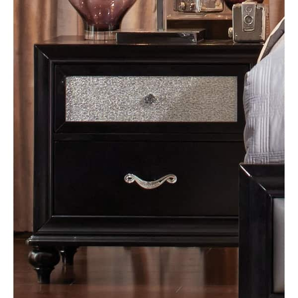 Shop Tamsin Black And Metallic 3 Piece Platform Bedroom Set With Dresser Overstock 28293047