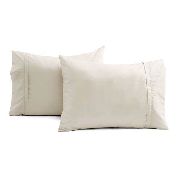 Shop Lush Decor Ravello Pintuck Caroline Geo Comforter Set