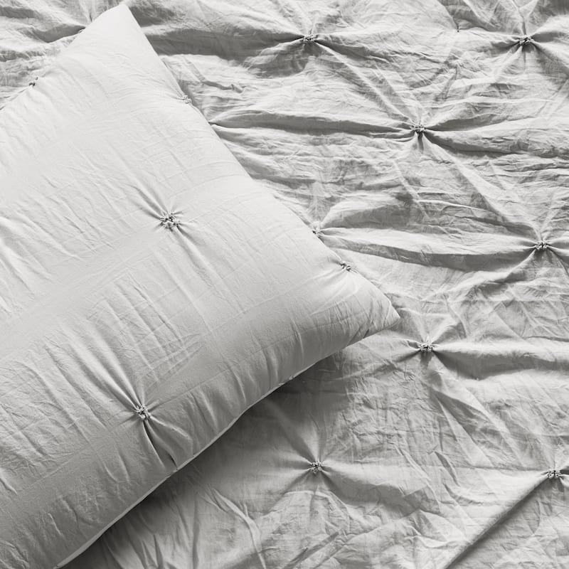 Lush Decor Ravello Pintuck Caroline Geo Comforter Set