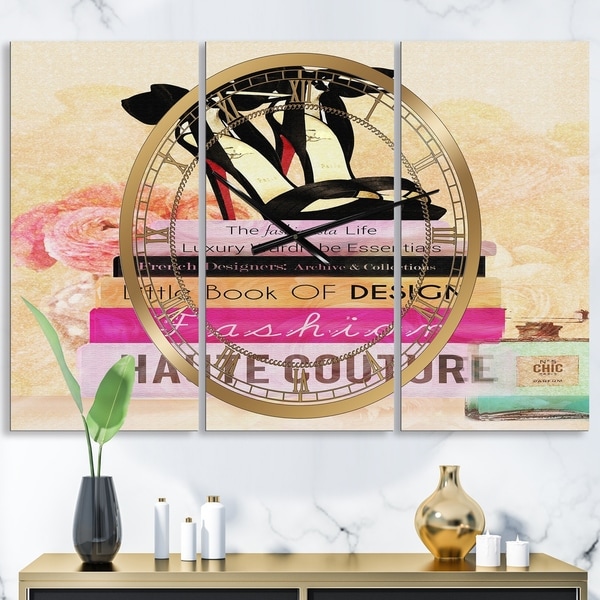 Designart 'Fashionista Reads 2' Oversized Fashion Wall Clock - 3 Panels - 36 in. wide x 28 in. high - 3 Panels