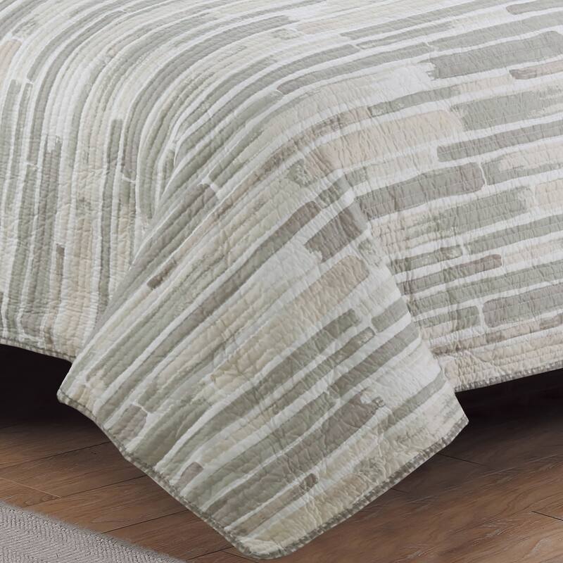 Porch & Den Pepperidge Brown Abstract Stripe Pattern Quilt Set
