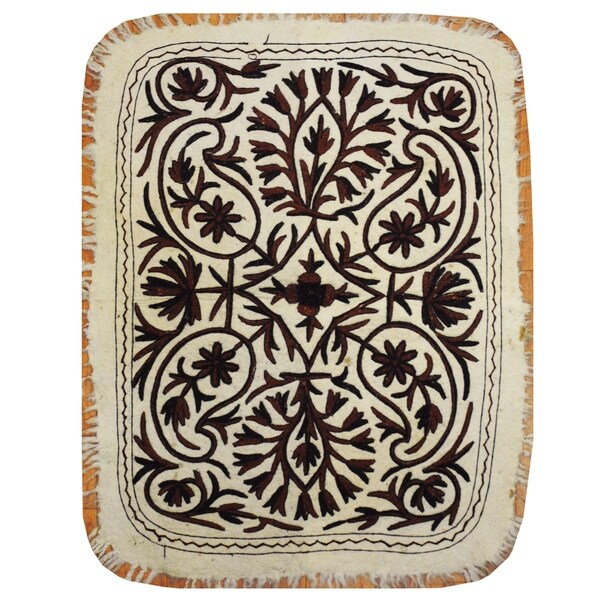 Handmade One-of-a-Kind Suzani Namad (Uzbekistan) - 3' x 4'