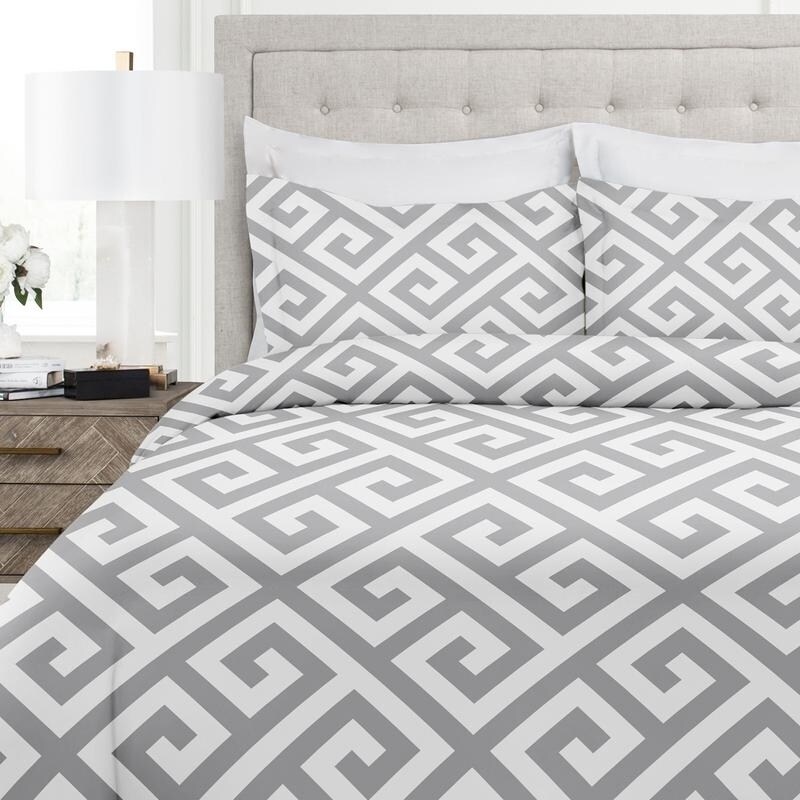 Shop Italian Collection 3 Piece Duvet Cover Set With Greek Key