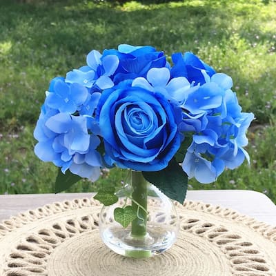 Enova Home Artificial Silk Open Roses and Hydrangea Fake Flowers Arrangement in Clear Glass Vase with Faux Water for Home Decor