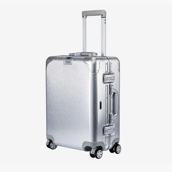 carry on aluminum luggage
