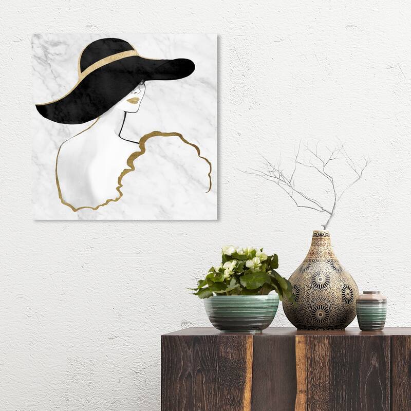 Oliver Gal 'Gill Bay - Black and Gold Pouder' Fashion and Glam Wall Art ...