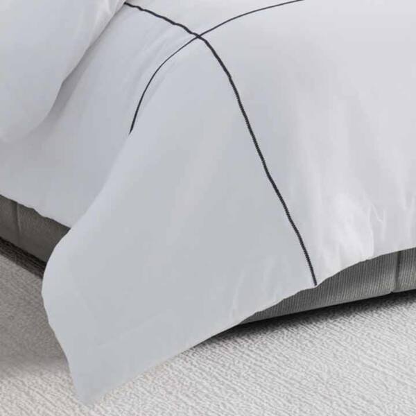 Vera Wang Zig Zag White Cotton Comforter Set in King Size (As Is Item ...