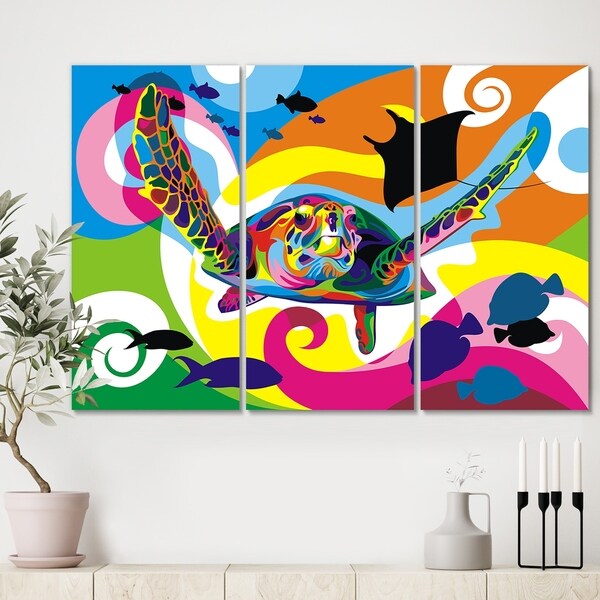 Designart 'Underwater' Modern Gallery-wrapped Canvas - 36x28 - 3 Panels