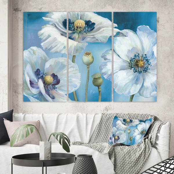 Designart 'White Flower on Blue II' Farmhouse Canvas Wall Art