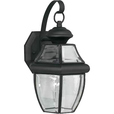 1-Light Black Outdoor Wall Lantern with Clear Beveled Glass Panels