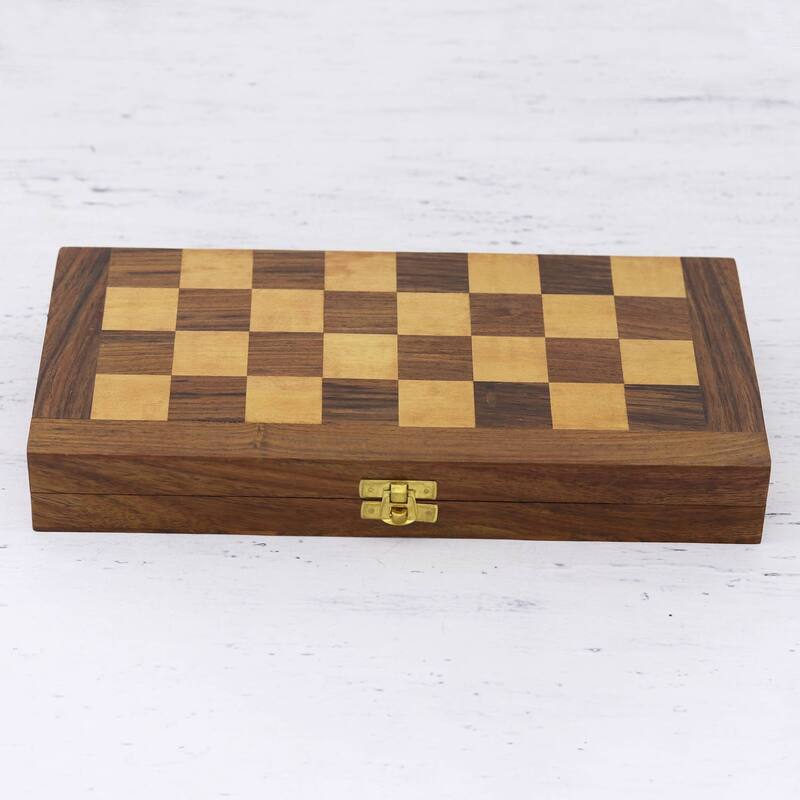 Handmade Chess Club Wood Chess Set (india) - Bed Bath & Beyond - 28473028