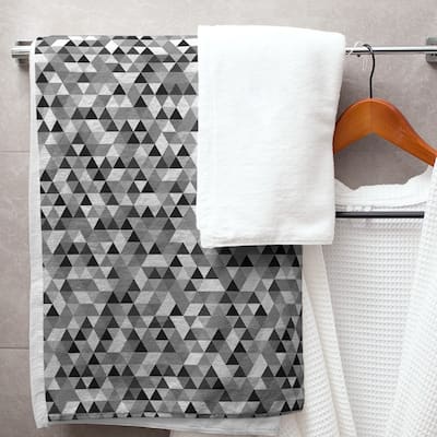 Triangle Pattern Bath Towel - 30 x 60