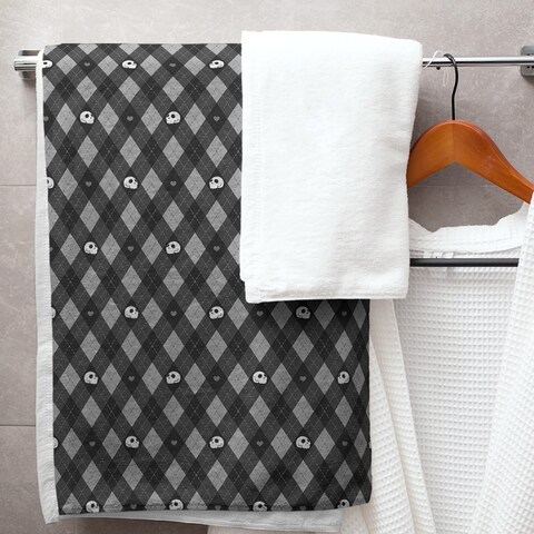 Porch & Den Aidan Argyle Skulls Pattern Bath Towel - 30 x 60